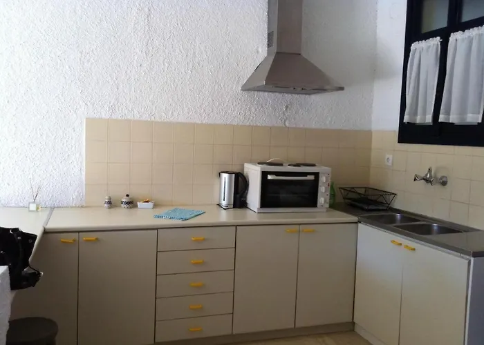 Mare Vista - Epaminondas Μπατσί