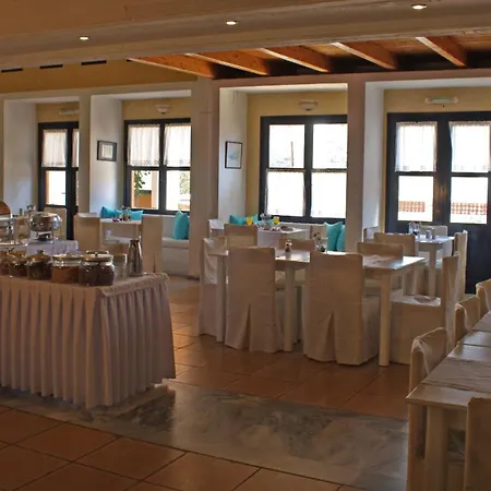 Hotel Mare Vista - Epaminondas Mpatsi