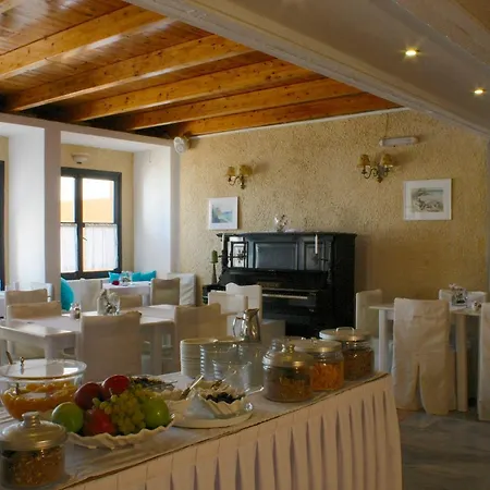 Mare Vista - Epaminondas Batsi (Andros)