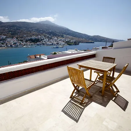 Mare Vista - Epaminondas 3* Batsi (Andros)